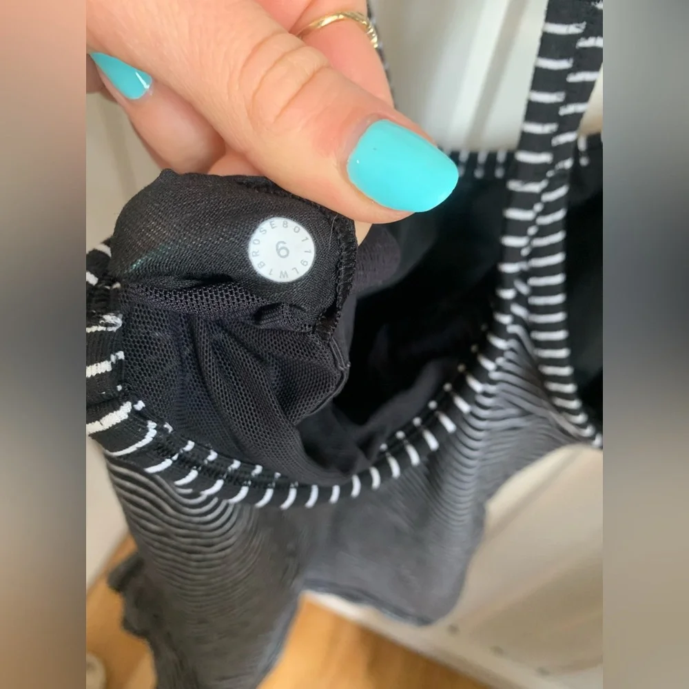 Lululemon Tank Top - Picture 3 of 3